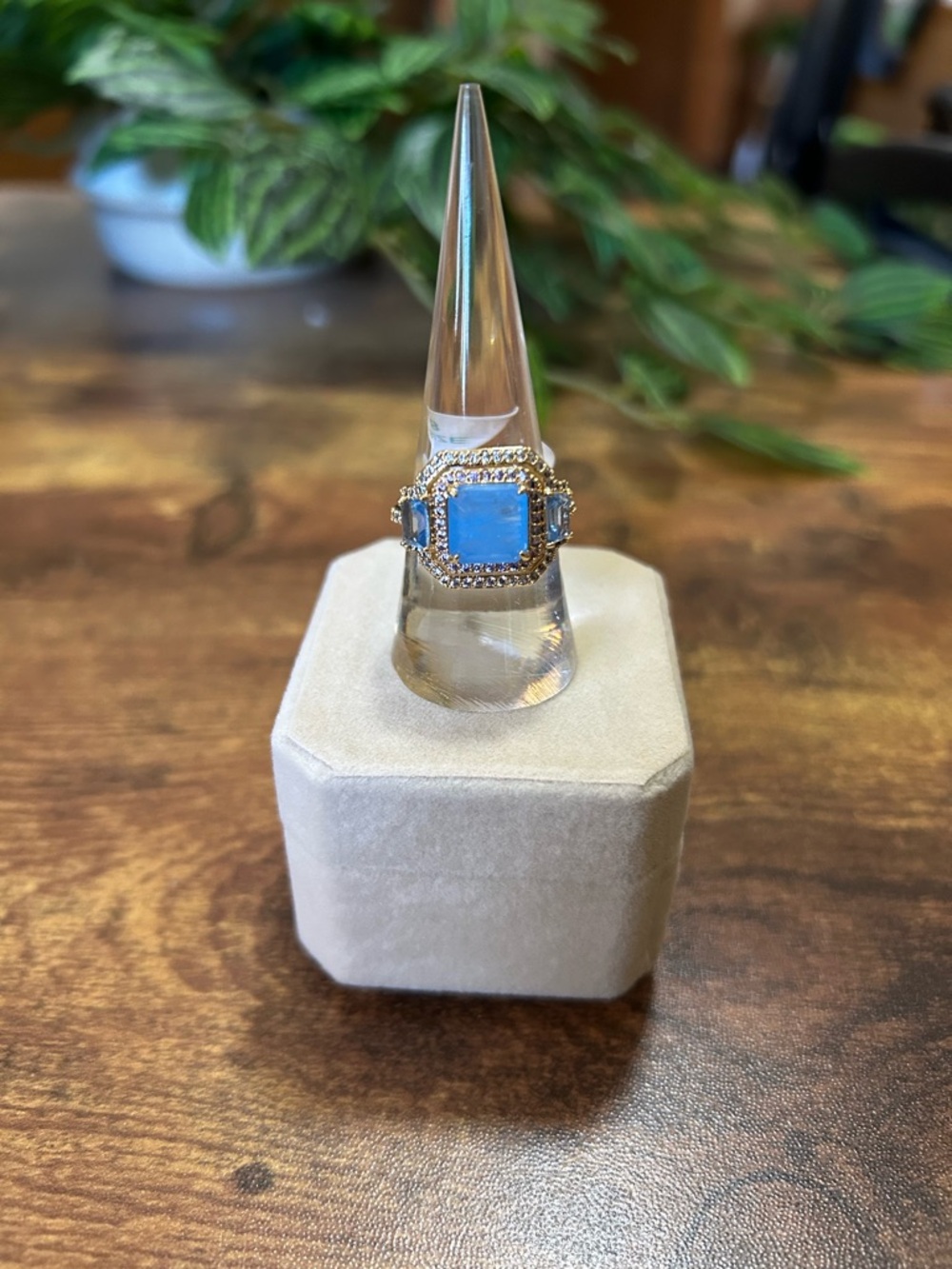 Bomb Party OG Gold Ring, Size 8